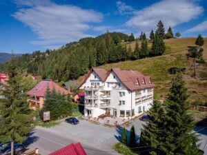 cazare-tabara-apuseni-vila-sara-vank